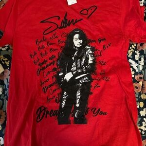 Selena Hot Topic T-Shirt